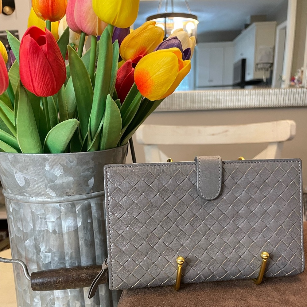 Bottega Veneta Gray Intrecciato Leather Wallet